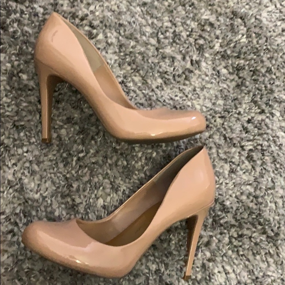 Heeled shoes 👠